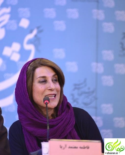 آب خوردن عجیب فاطمه معتمدآریا در جشنواره فجر ۹۵ + عکس آب خوردن عجیب فاطمه معتمدآریا در جشنواره فجر ۹۵ + عکس