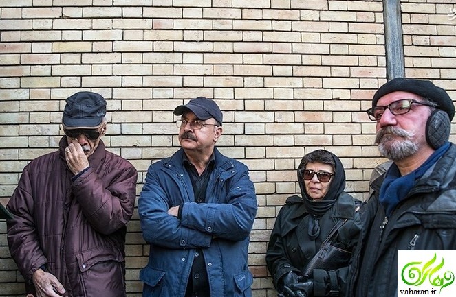 عکس های بازیگران در مراسم تشییع دنیا فنی زاده