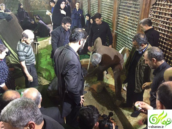 عکس های قبر رفسنجانی در حرم امام (ره) + لحظه گذاشتن رفسنجانی در قبر