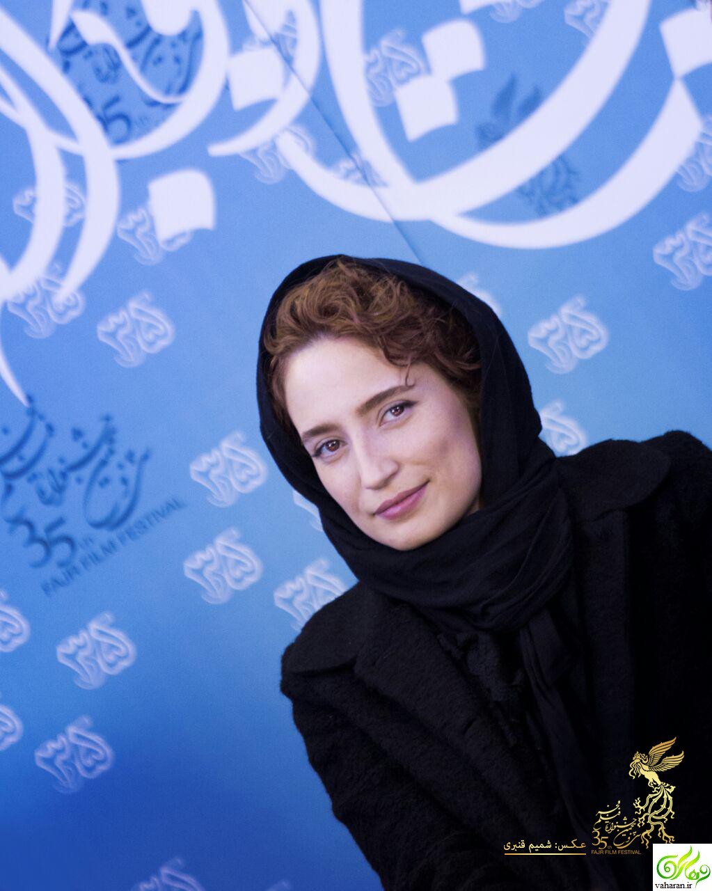 حلقه ازدواج نگار جواهریان در سی و پنجمین جشنواره فیلم فجر را ببینید! حلقه ازدواج نگار جواهریان در سی و پنجمین جشنواره فیلم فجر را ببینید!
