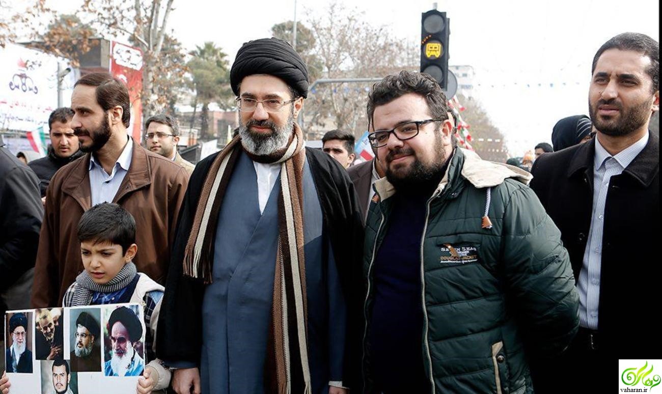 عکس : چهره ها در راهپیمایی 22 بهمن 95